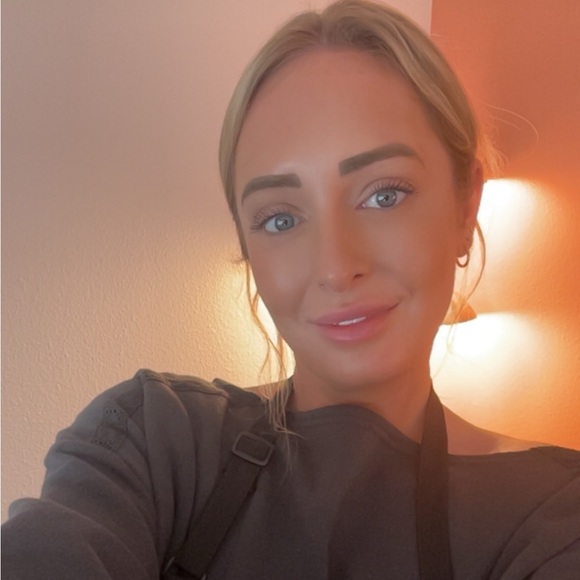 elizabetholson9